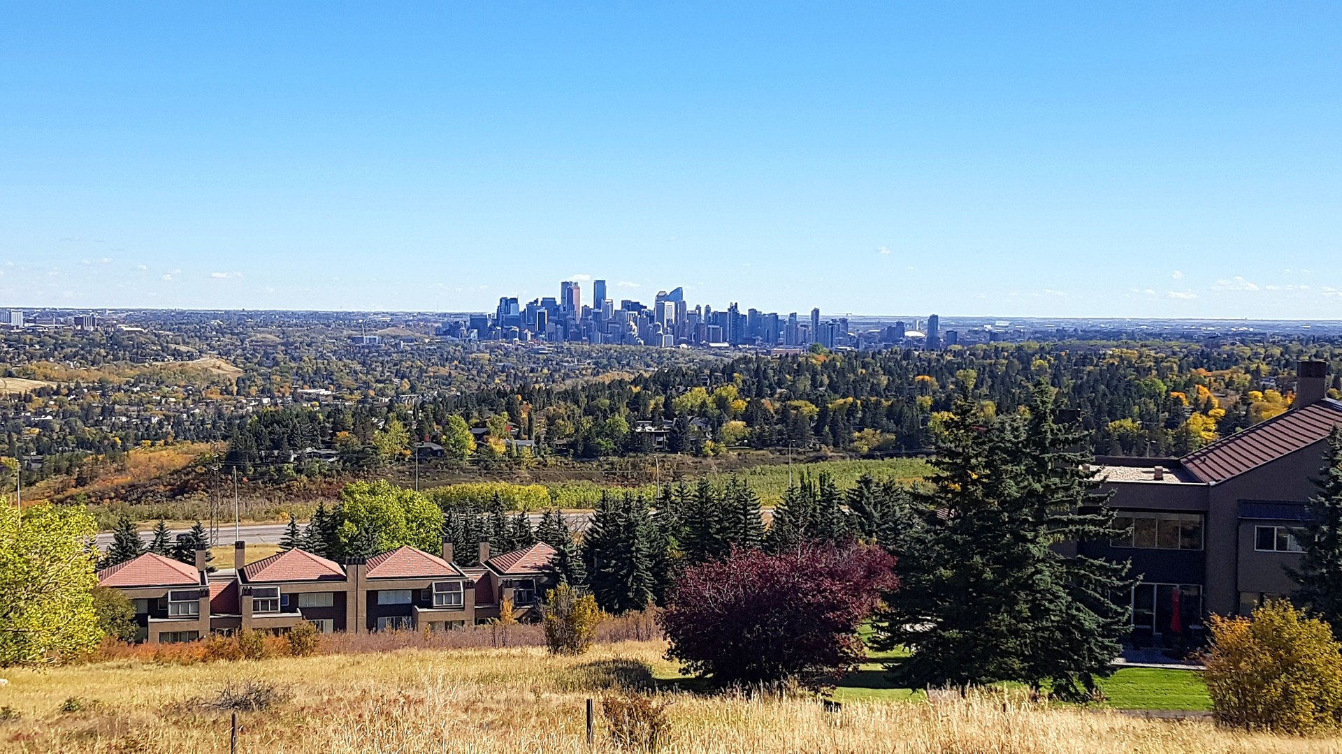 Beautiful Big Picture Of The Calgary, Alberta Skyline And Surrounding Area In Autumn